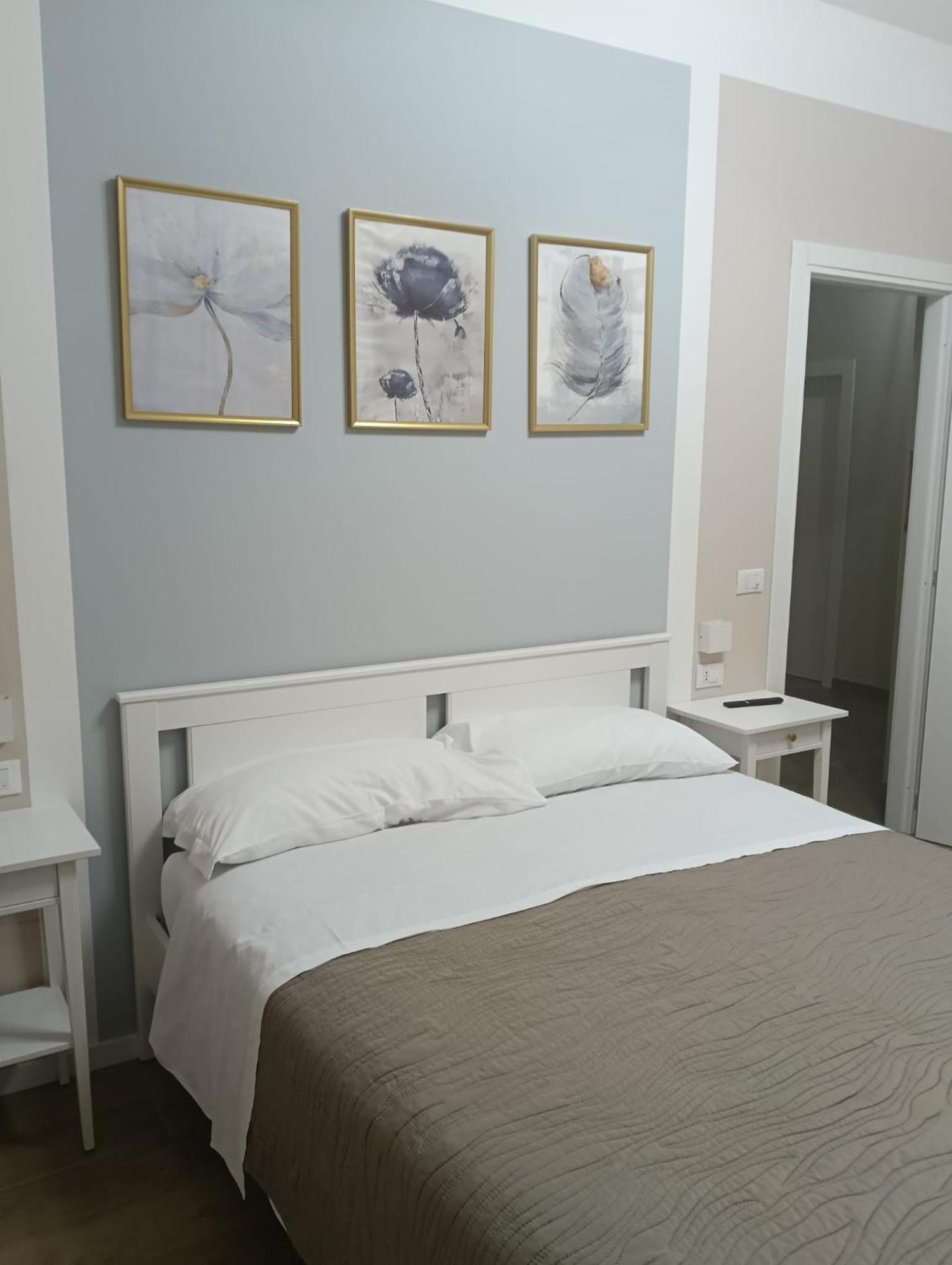 Civico 250 Bed & Breakfast Pescara Exterior photo
